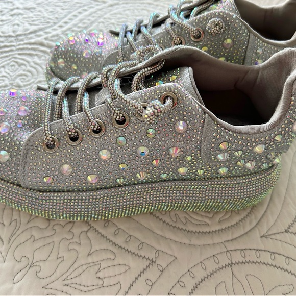 Crystal Rhinestone covered platform sneakers. Brand new in box, perfect! - Picture 8 of 8